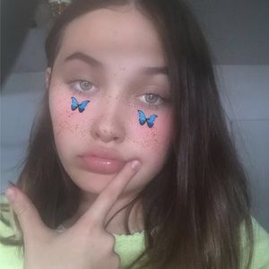 Meet your Posher, Abigail